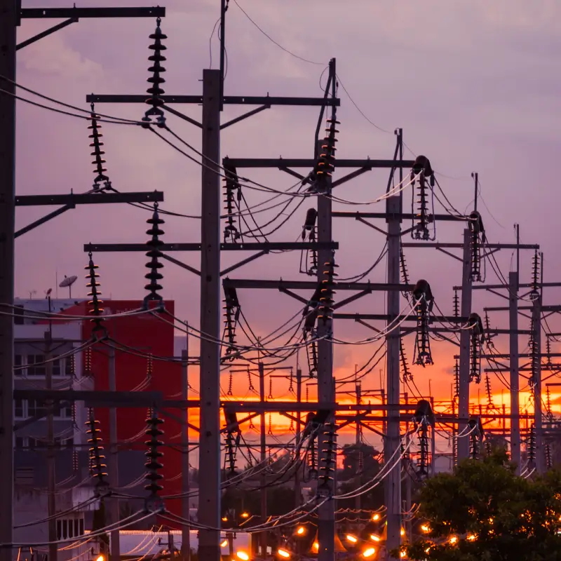 Tecnologia e qualidade em fixadores para garantir eficiência e segurança no setor elétrico