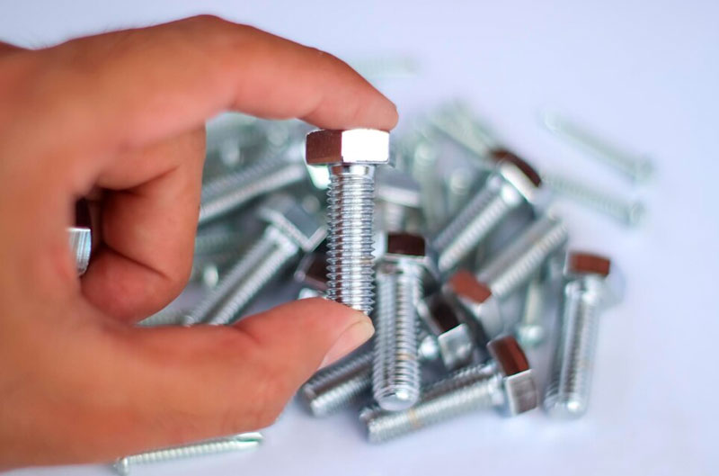 Parafuso Certificado: O que é e por que isso importa para o seu projeto?